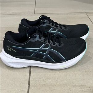Asics Gel-Kayano 30